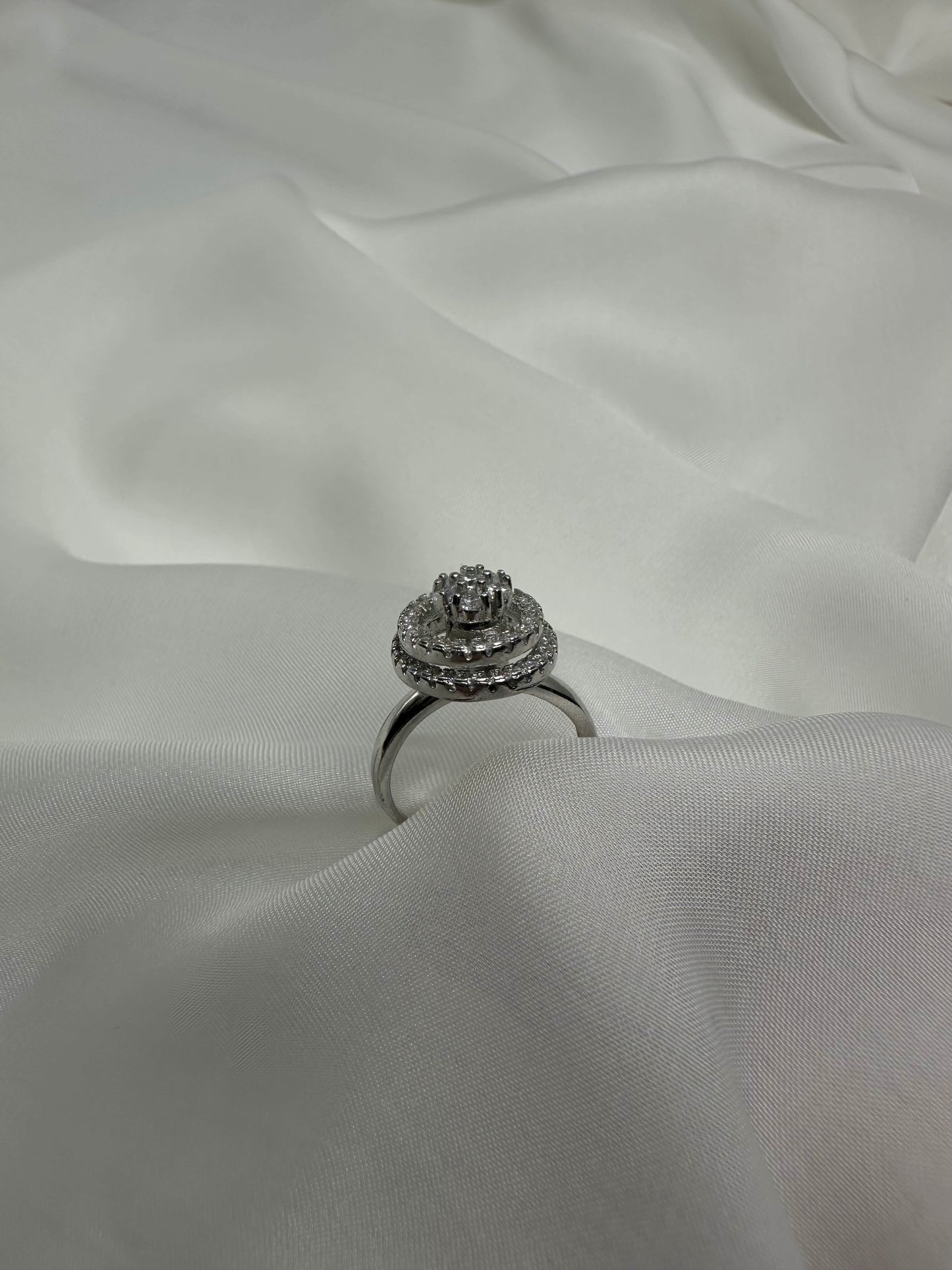 Twilight spiral ring