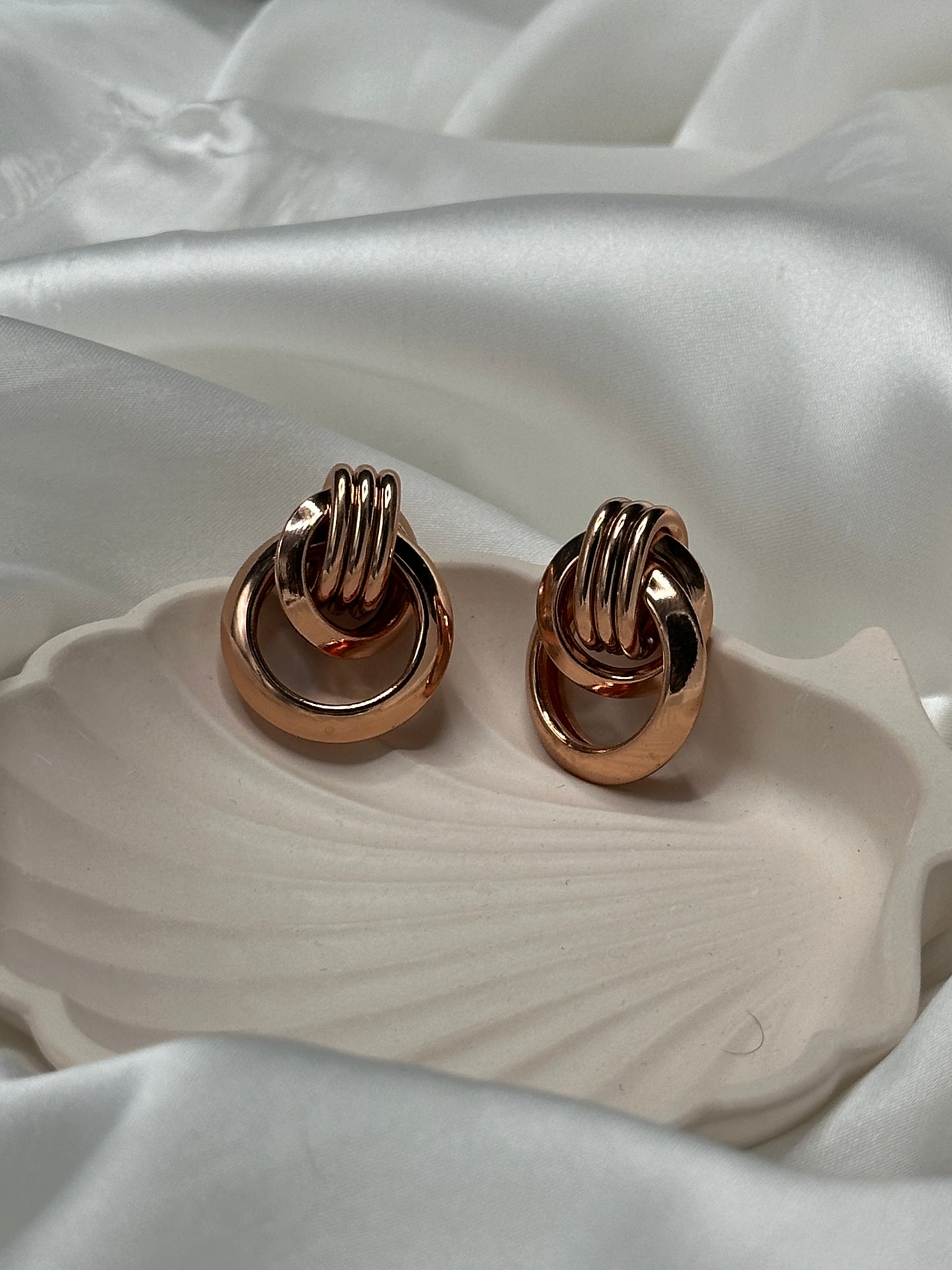 Opulent Oval Earrings - ROSE GOLD